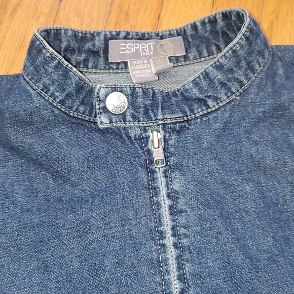 Perfect jean jacket - Picture 4 of 6